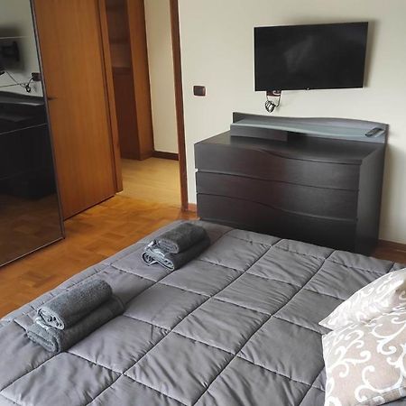 Appartamento In Zona Residenziale Surdo Exterior photo